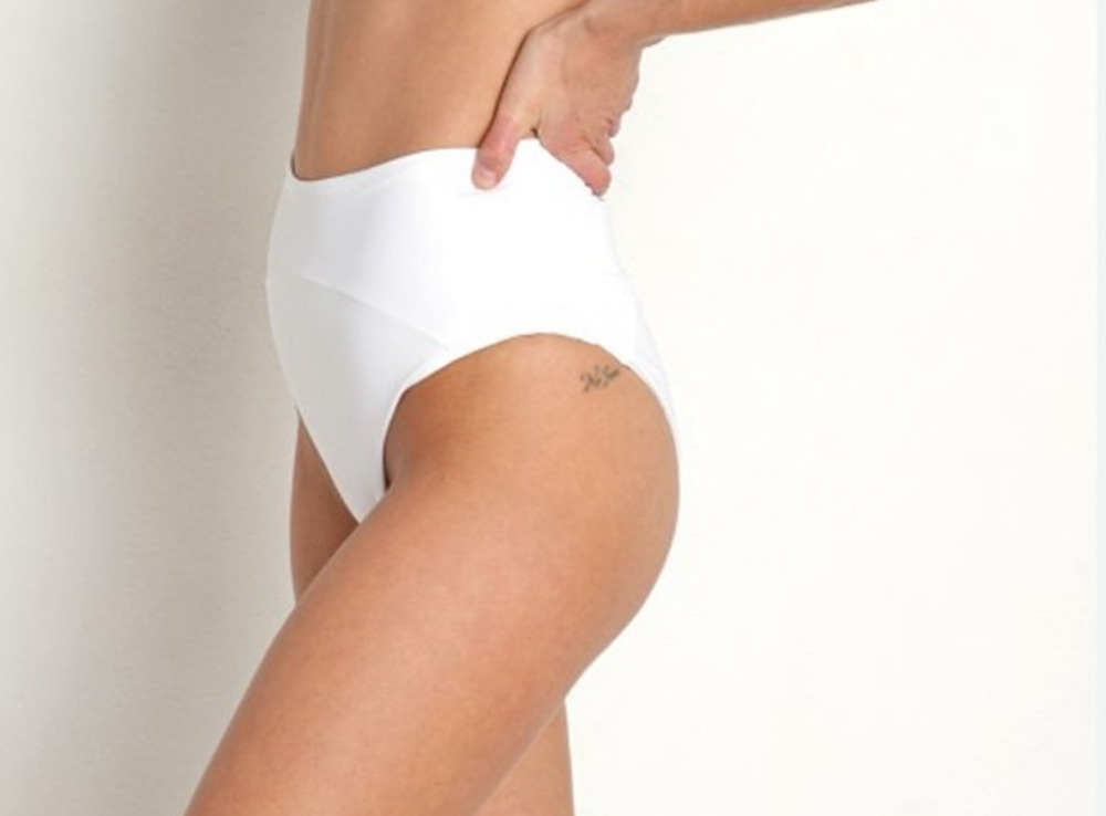 L*Space Luka Bikini Bottom Classic White Size XS Cutout High Rise
